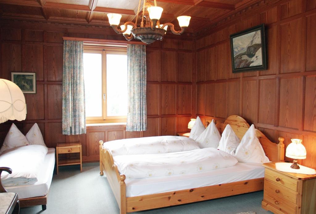 Hotel Cresta Flims Room photo