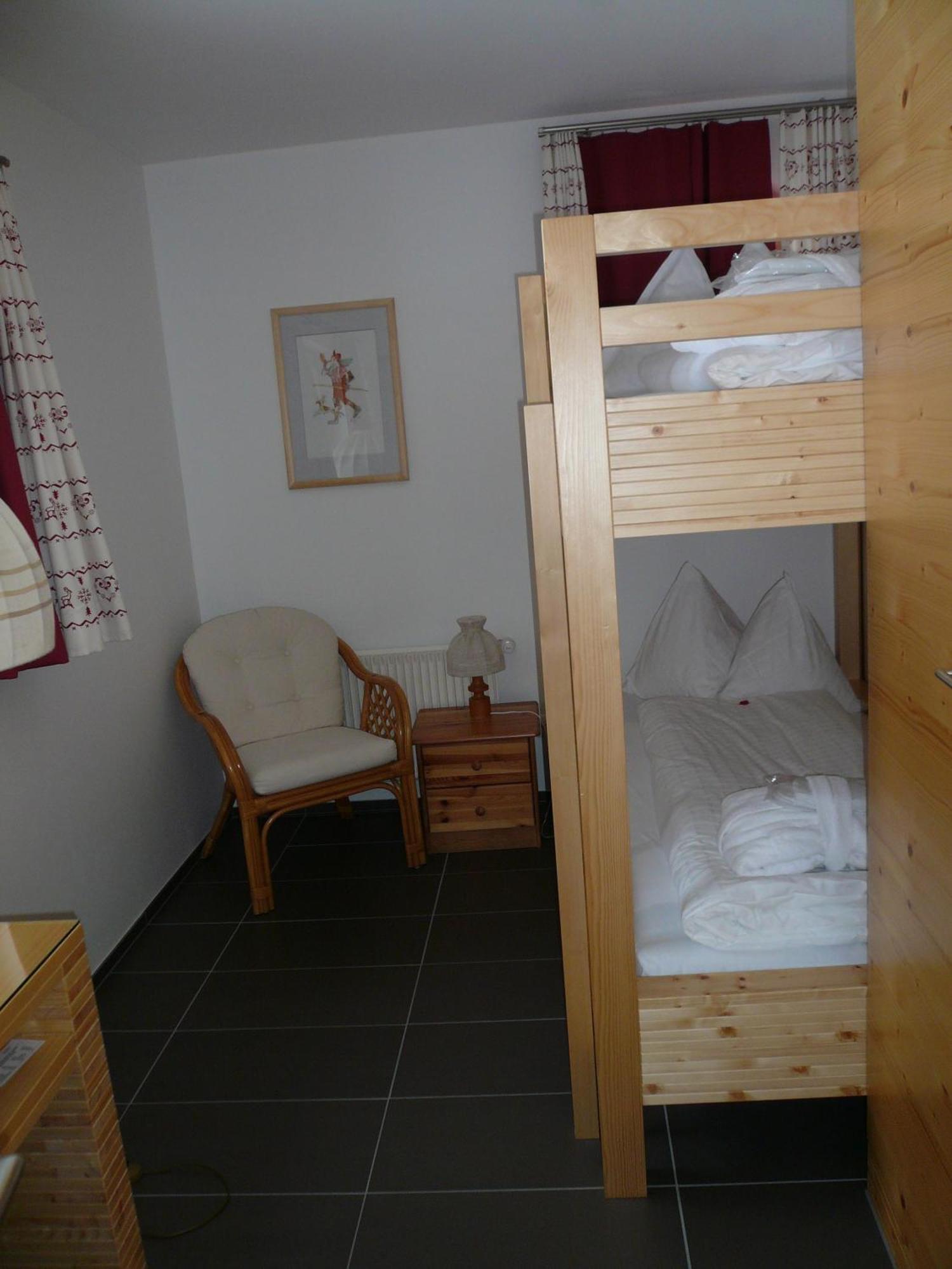 Hotel Cresta Flims Room photo